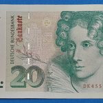 1993. 20 Márka VF+