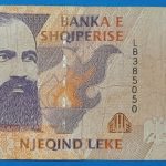 1996. 100 Leke F