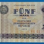1975.   5 Mark  VF-