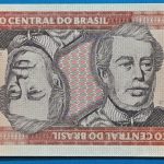 1981-1984. 100 Cruzeiros UNC