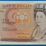 Brit 10 fontos bankjegy előoldala - II. Erzsébet királynő