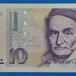 1989. 10 Márka EF